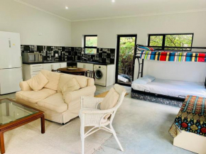 Hoopoe Cottage